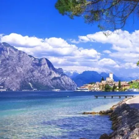 Adriana Lägenhet Sirmione